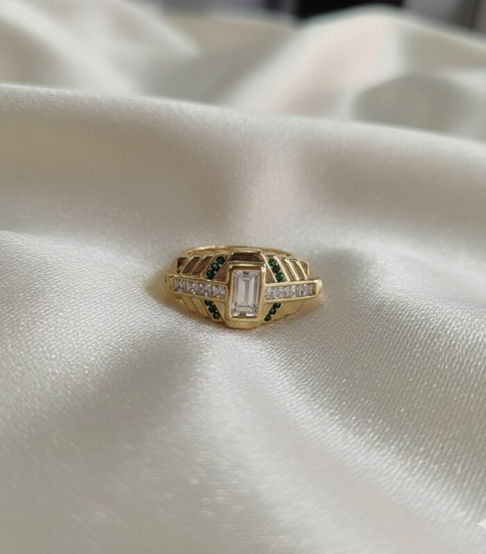 ALTIN KAPLAMA AYARLANABİLİR KRİSTAL DETAY YÜZÜK